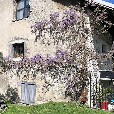 La Tour Charmant Tres Bien Situe Minimum 2 Nuits Merci Tours-en-Savoie エクステリア 写真