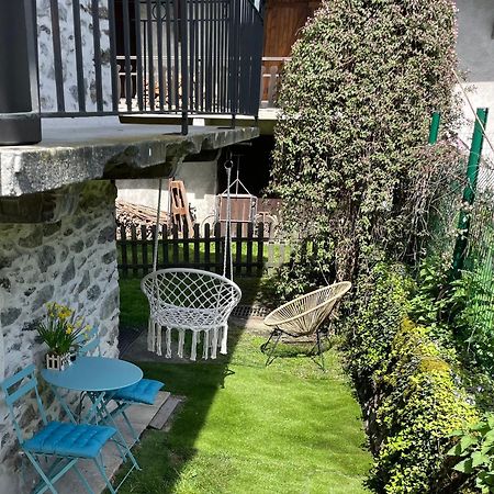 La Tour Charmant Tres Bien Situe Minimum 2 Nuits Merci Tours-en-Savoie エクステリア 写真